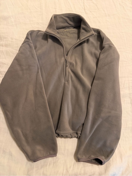 Aritzia Sweaters - Aritzia “Golden” Gray Quarter‑Zip Fleece Pullover